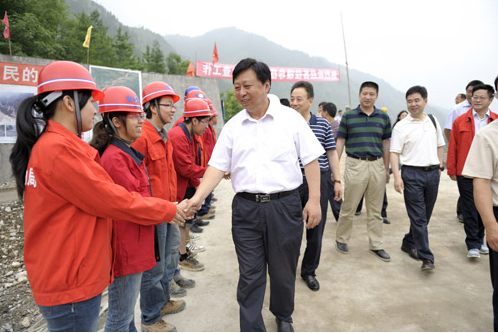 中國國土資源部副部長(cháng)汪民到四川省蜀通建設集團施工現場(chǎng)視察